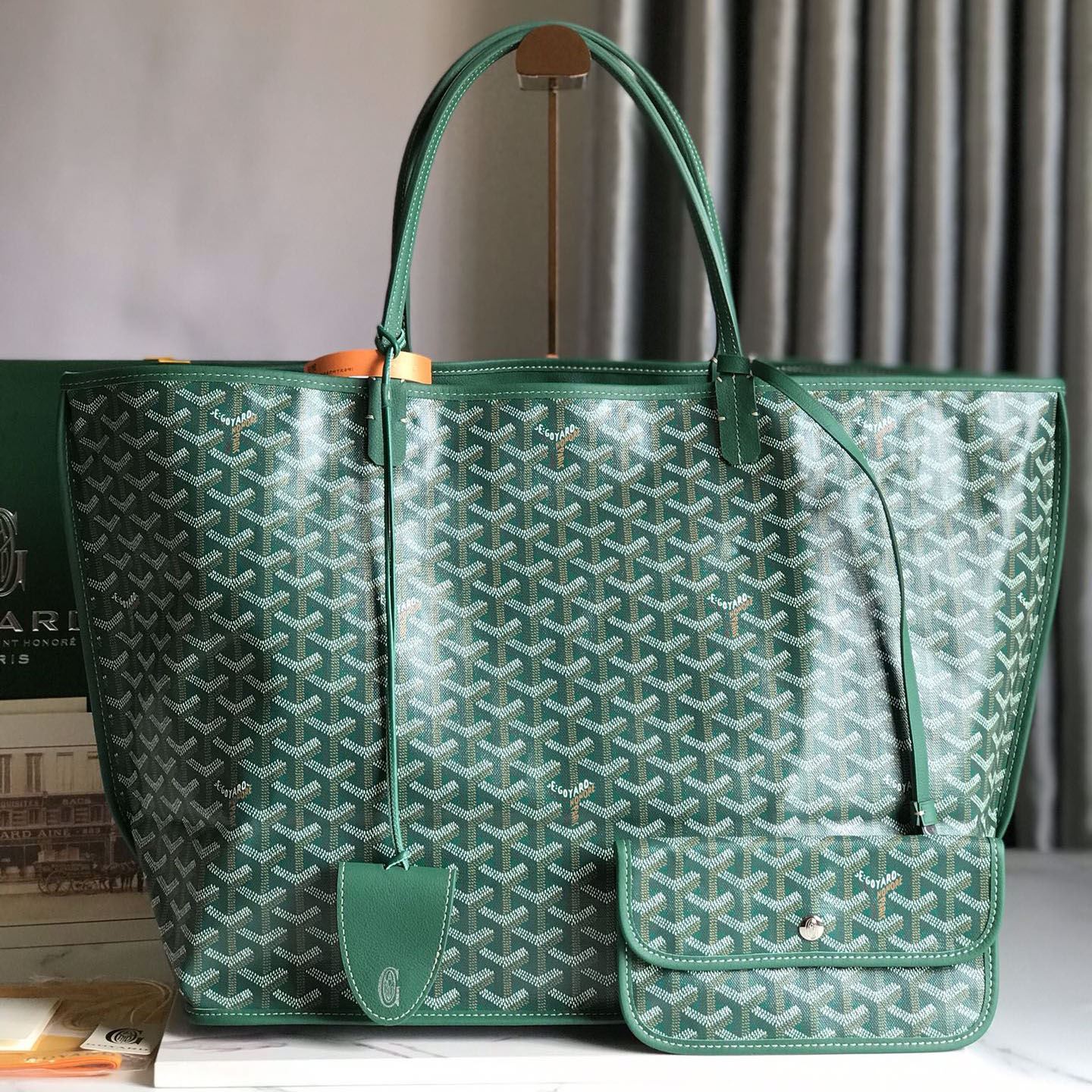 Go*ard shopping bags